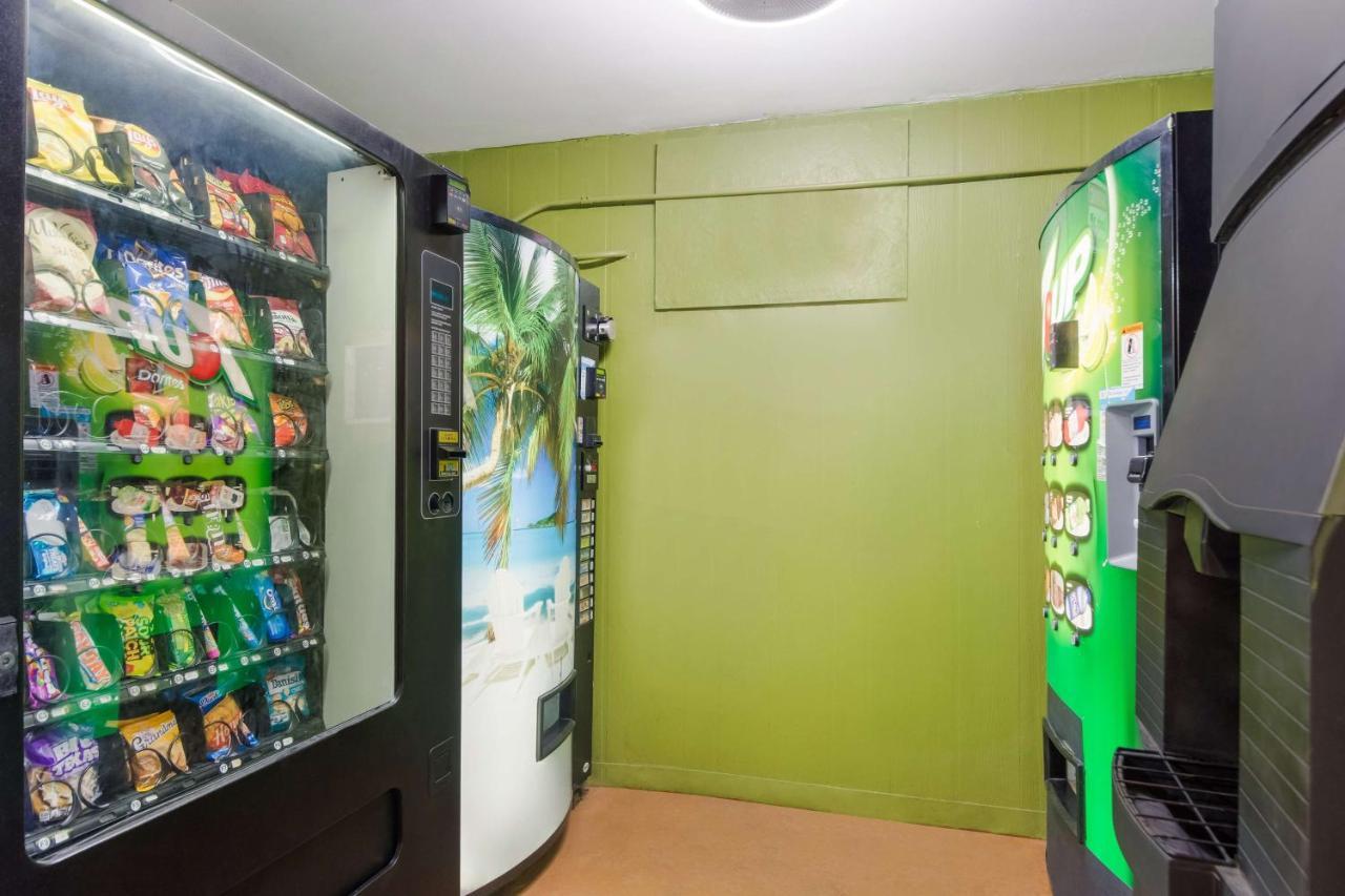 Surestay Hotel By Best Western St Pete Clearwater Airport Extérieur photo