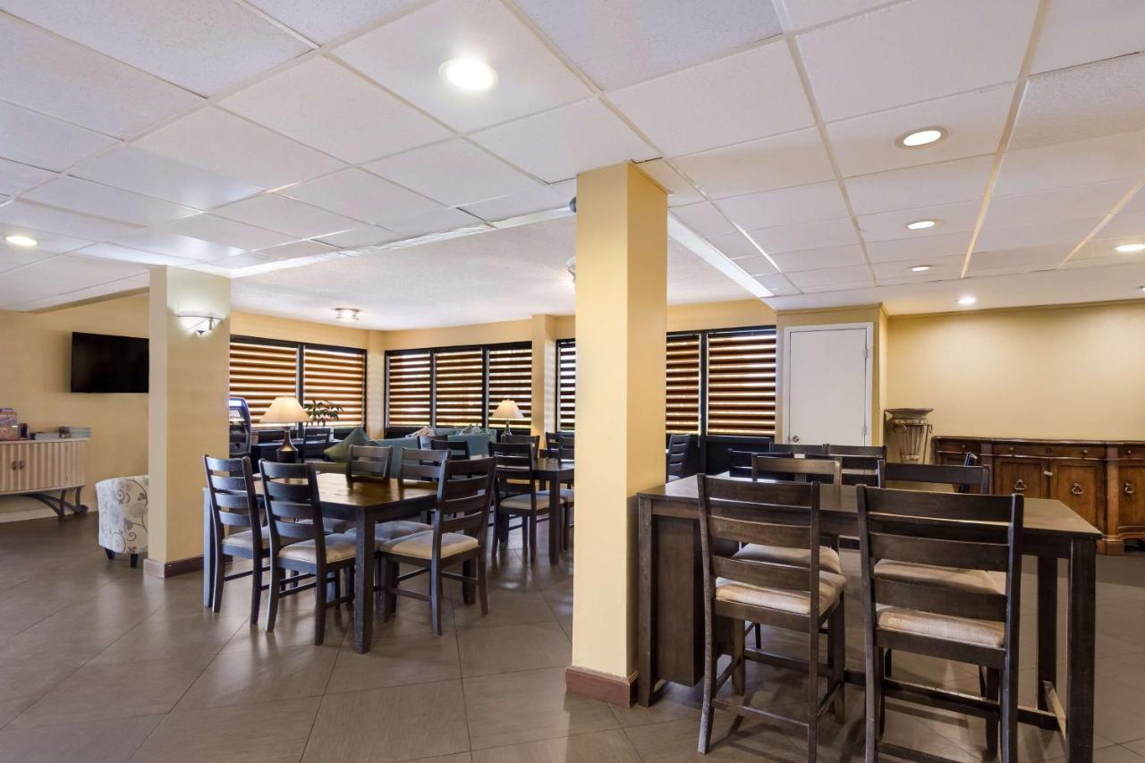 Surestay Hotel By Best Western St Pete Clearwater Airport Extérieur photo