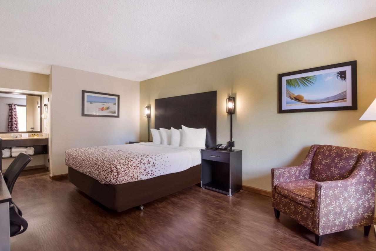 Surestay Hotel By Best Western St Pete Clearwater Airport Extérieur photo